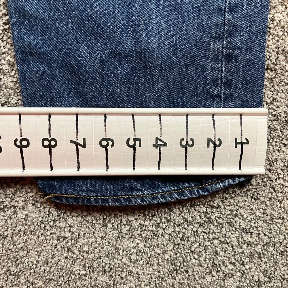 Levi Strauss 501 Jeans Mens 36X30 Button Fly Blue Denim Straight Leg